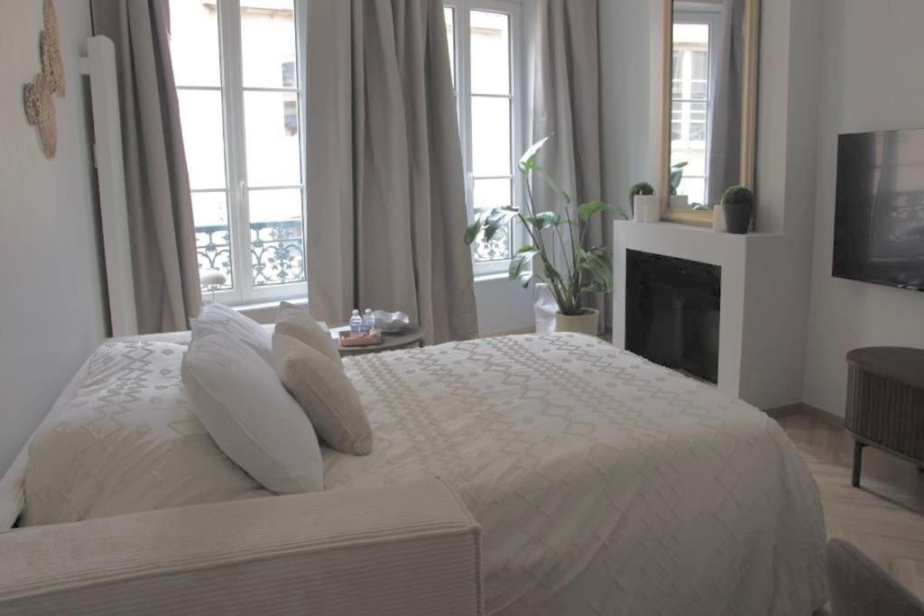 Hotel Metz Mon Amour, Un Sejour A 200M De La Cathedrale ! Classe 3 Etoiles ! 外观 照片